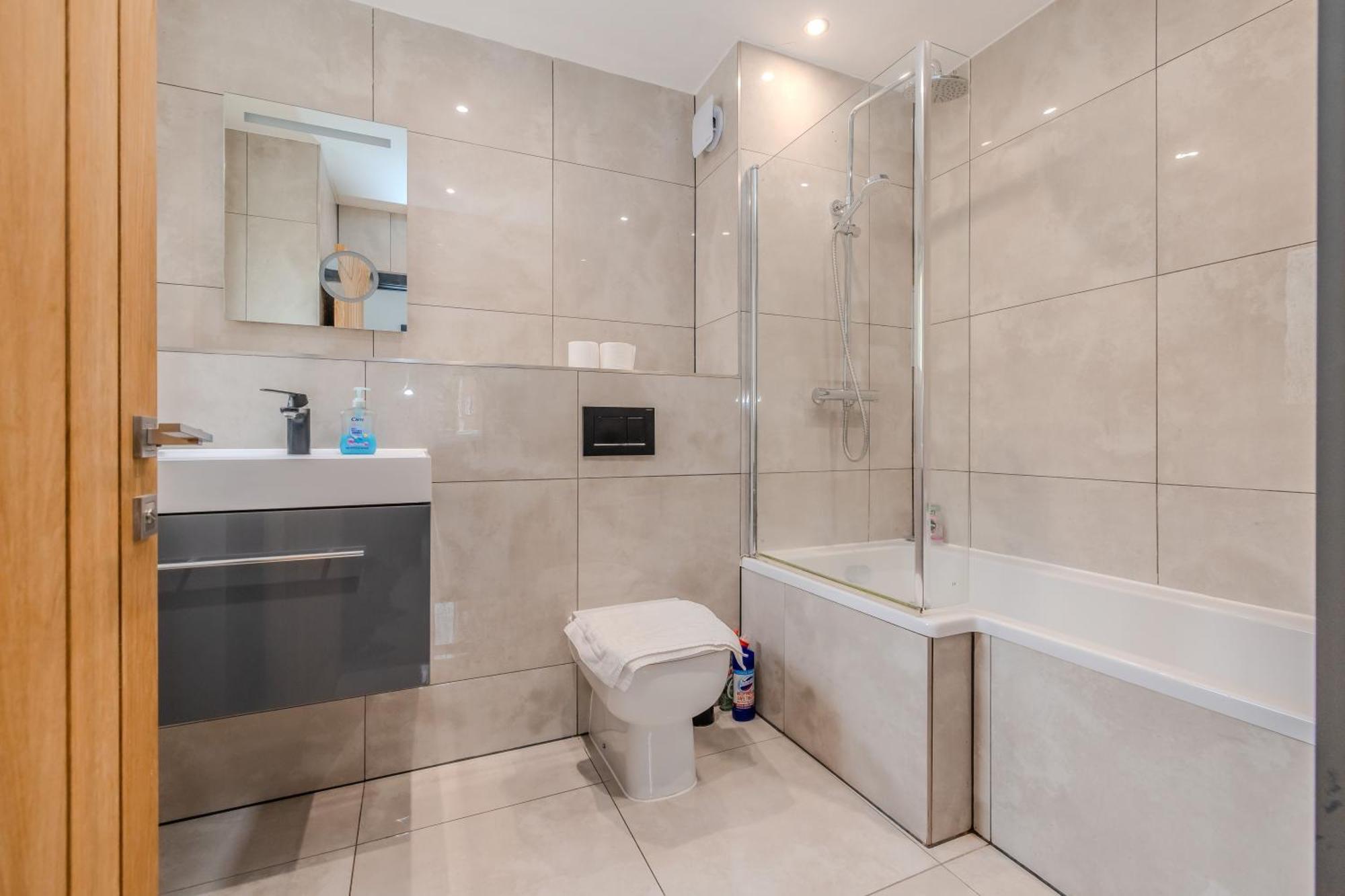 Central Hove 3 Bedroom Flat Bn340Awil 외부 사진